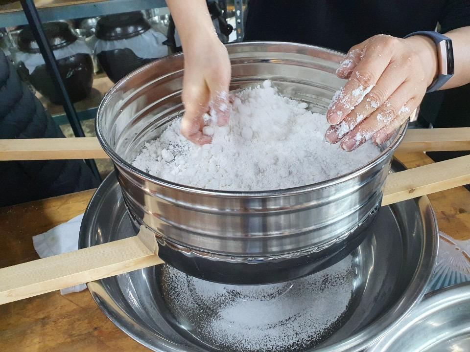 Sifting Flour by Baekusaeng Makgeolli